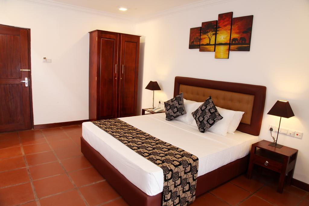 Oreeka - Katunayake Airport Transit Hotels Стая снимка